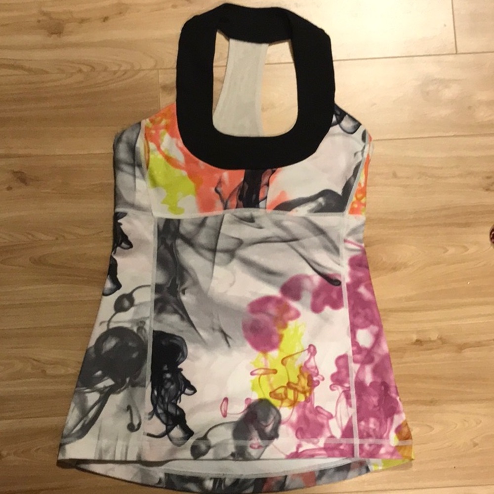 Lululemon workout tank top